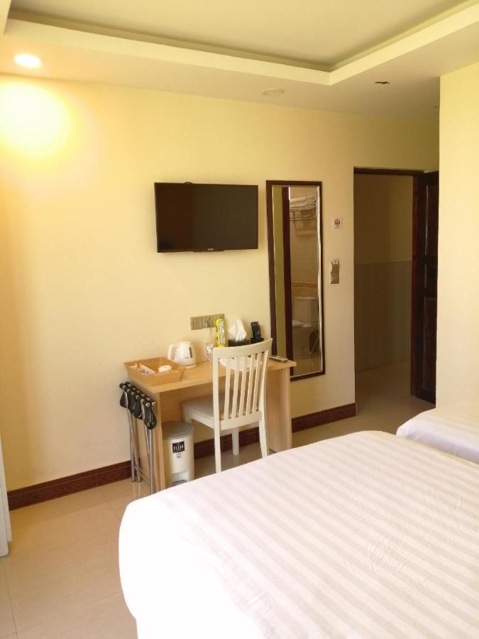 The Grand View Hotel Мале Екстериор снимка